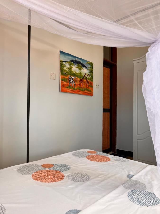 Haika Home Lodge Дар ес Саалам Екстериор снимка