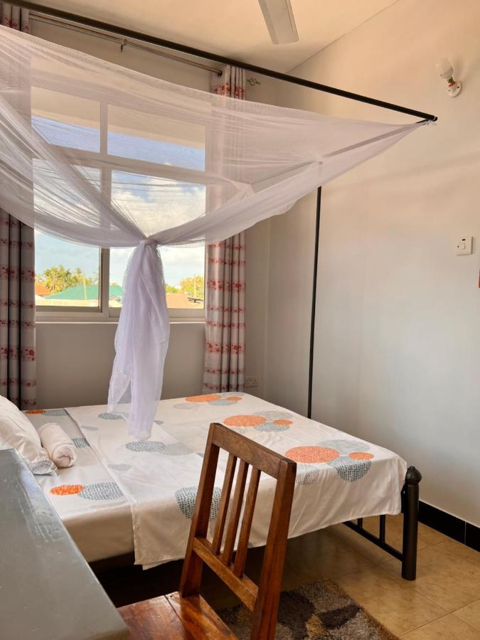 Haika Home Lodge Дар ес Саалам Екстериор снимка