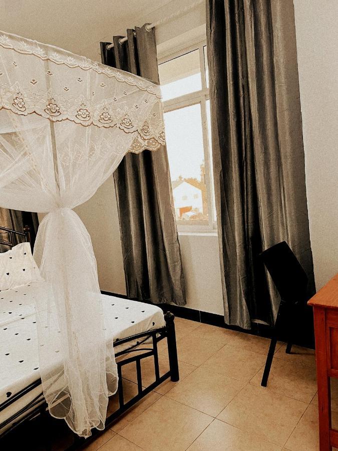 Haika Home Lodge Дар ес Саалам Екстериор снимка